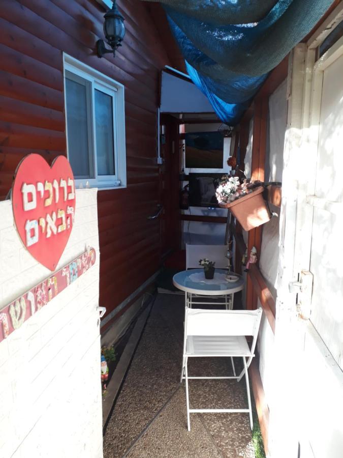Happiness Zimmer צימר האושר - גם לציבור הדתי Apartment Nahariya Luaran gambar
