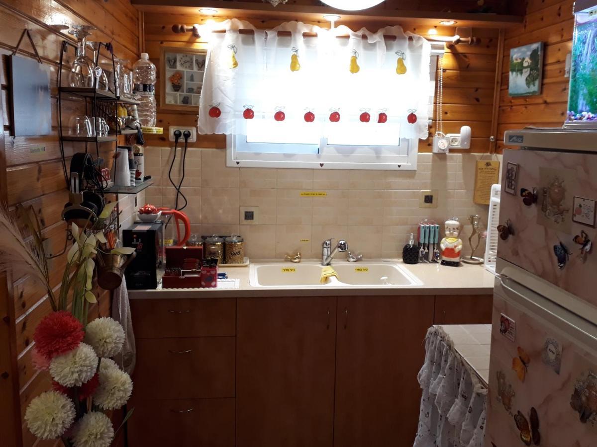Happiness Zimmer צימר האושר - גם לציבור הדתי Apartment Nahariya Luaran gambar