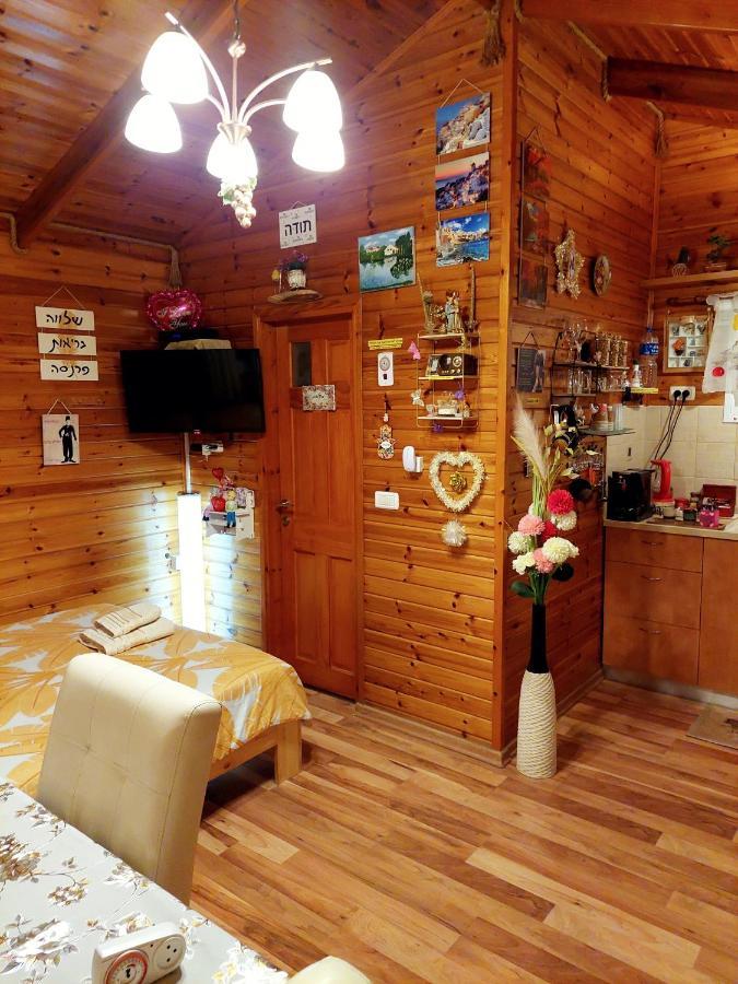 Happiness Zimmer צימר האושר - גם לציבור הדתי Apartment Nahariya Luaran gambar